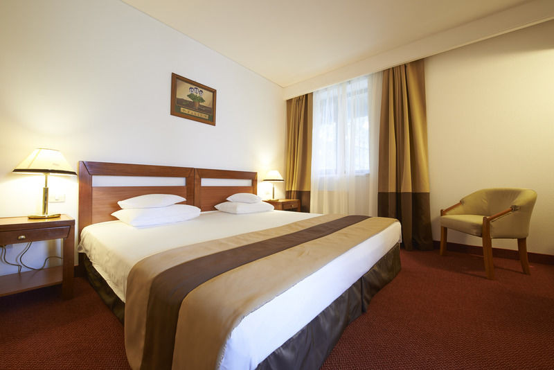 Ana Hotels Bradul Poiana Brasov Exterior foto